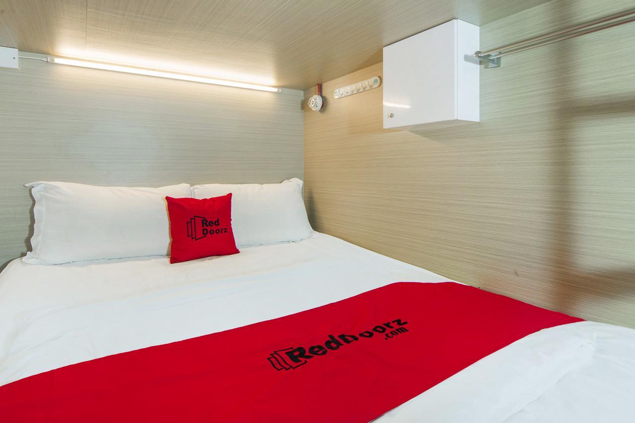 Reddoorz Hostel @ Jalan Besar Singapore Exterior photo